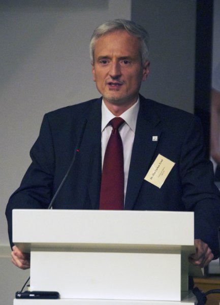 Dr. Ősz-Farkas Ernő