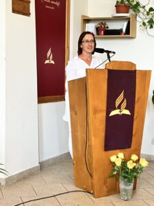 76FA2B64-70D2-445F-A29D-A8E471C58358_1_105_c