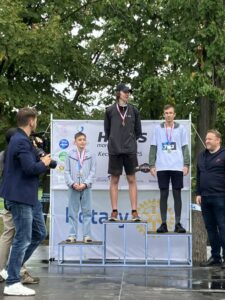 772782C9-20FF-42E2-B9BA-499985C6BD2C_1_105_c