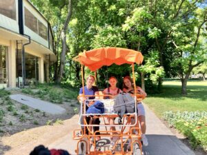 90E7AE98-B2CF-4C30-ADE4-4F8D559DD522_1_105_c