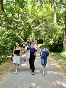 E6452069-40C2-4DEB-8771-A73EFA7A24D1_1_105_c